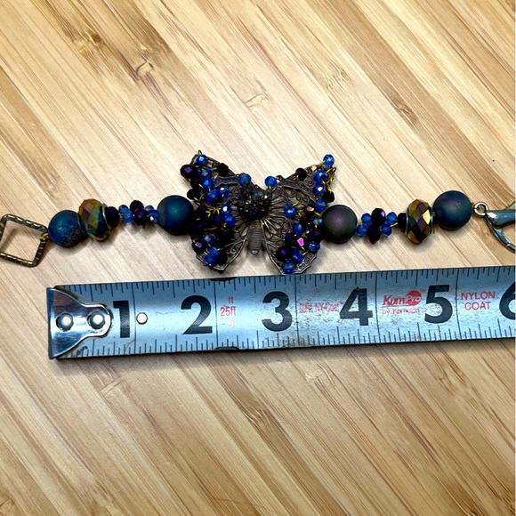 Vintage Butterfly Beaded Bracelet with rainbow aura Crystal geode - Picture 7 of 8